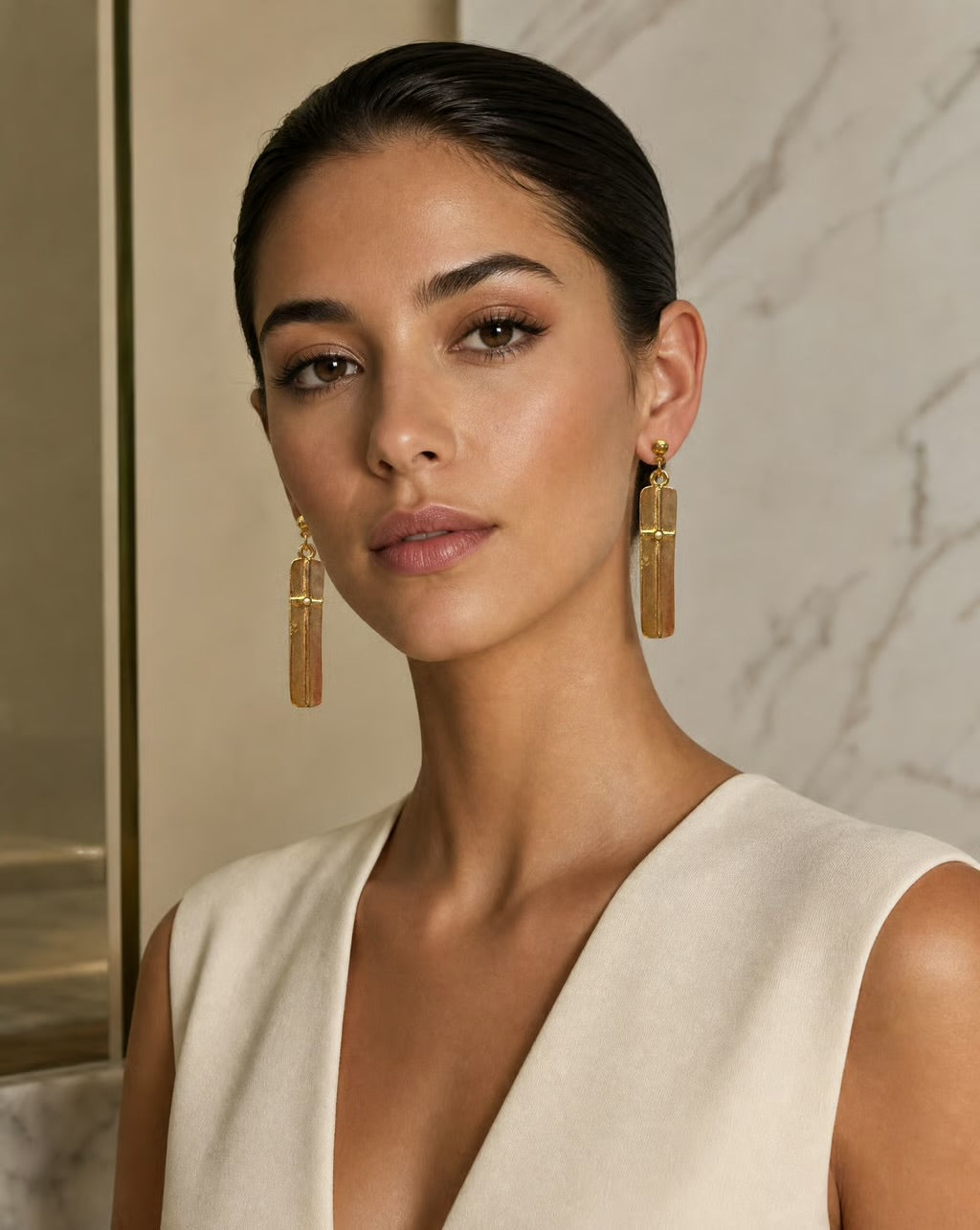 Roma Column Earrings