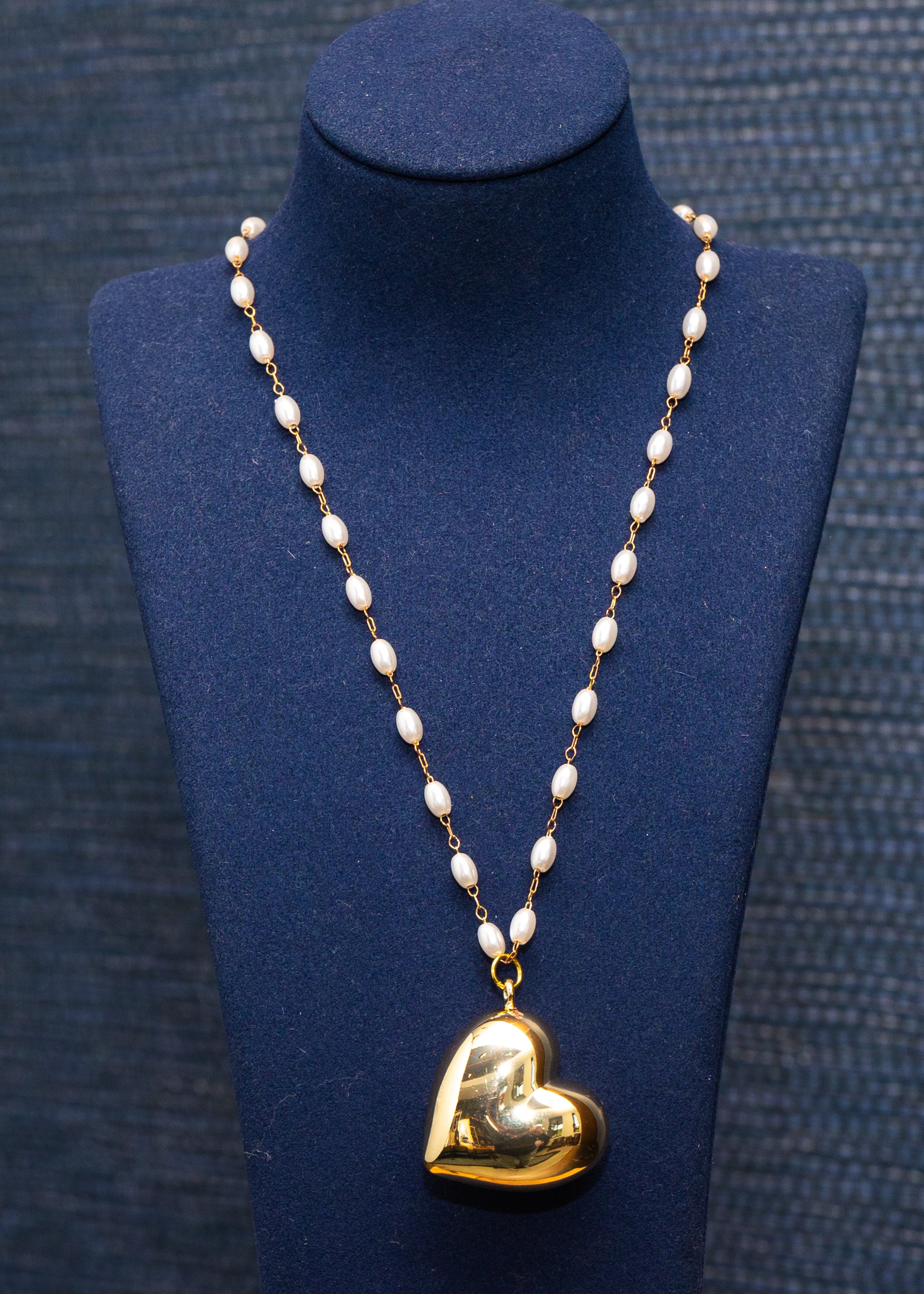 Golden Heart Pearl Pendant Necklace