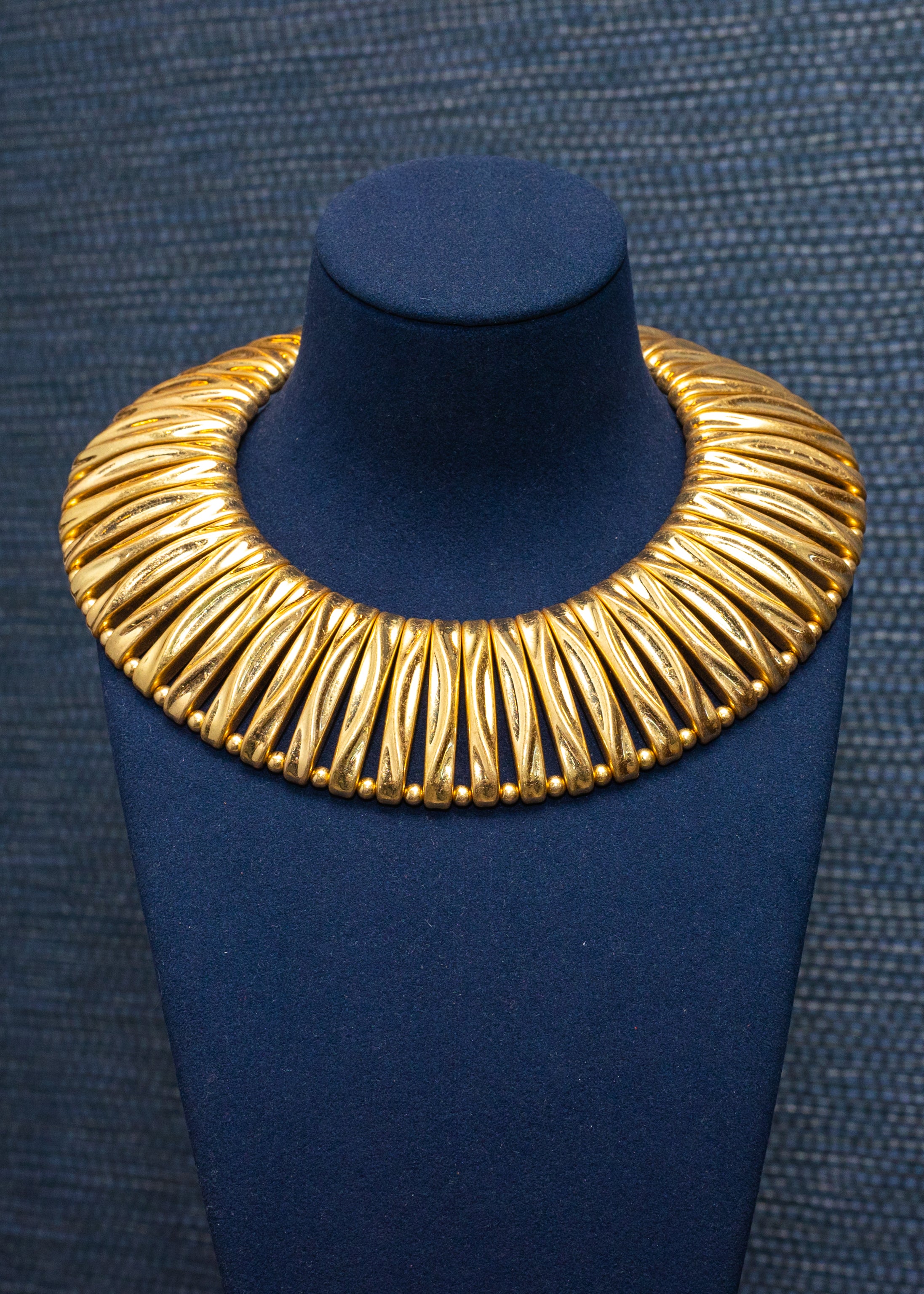 Sculpted Collar Necklace
