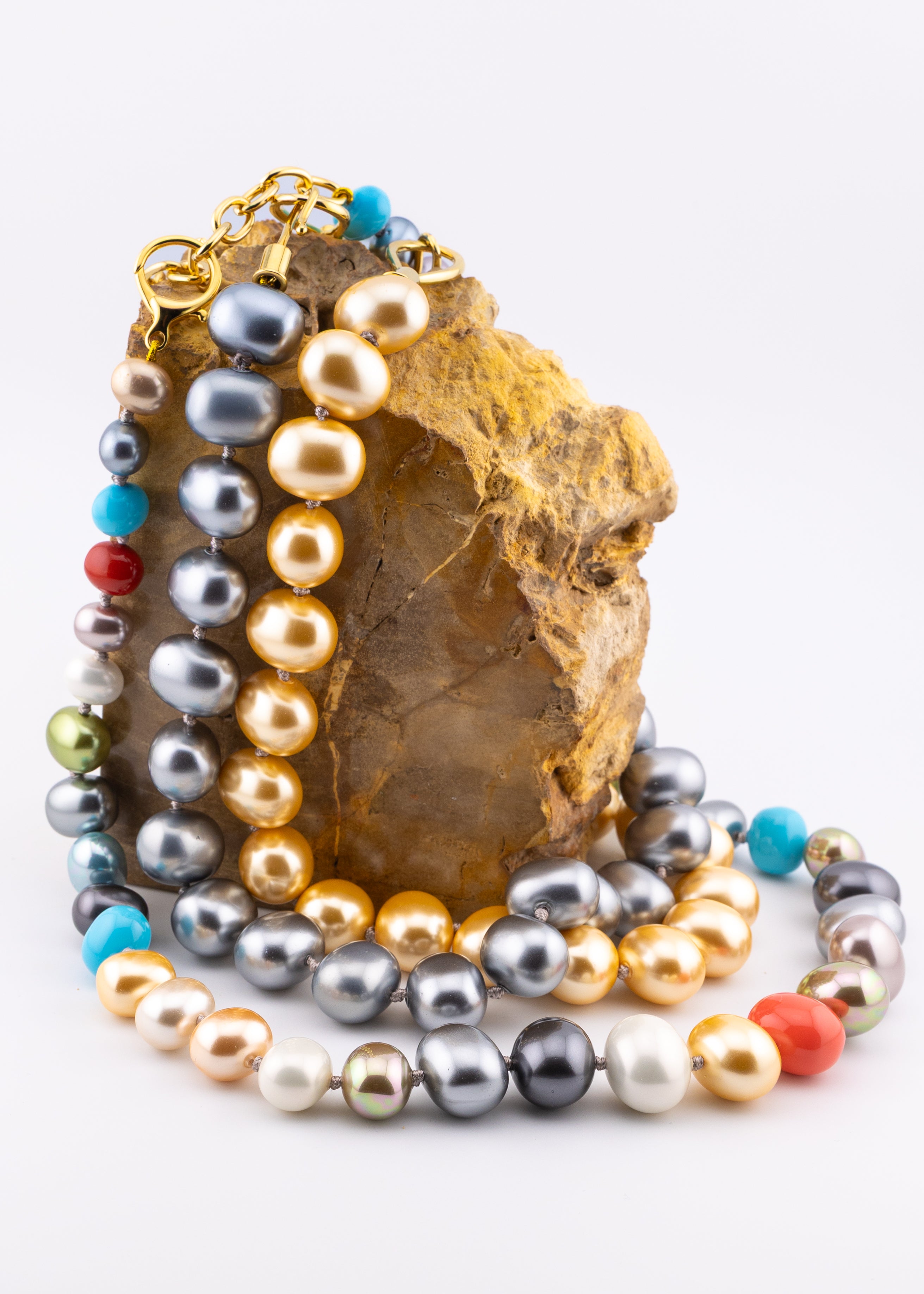 Oversized Statement Beaded Pearl Necklace