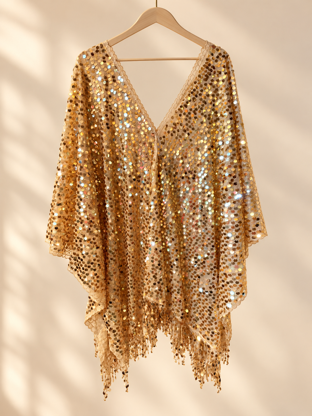 Luce d’Oro — Golden Sequin Poncho