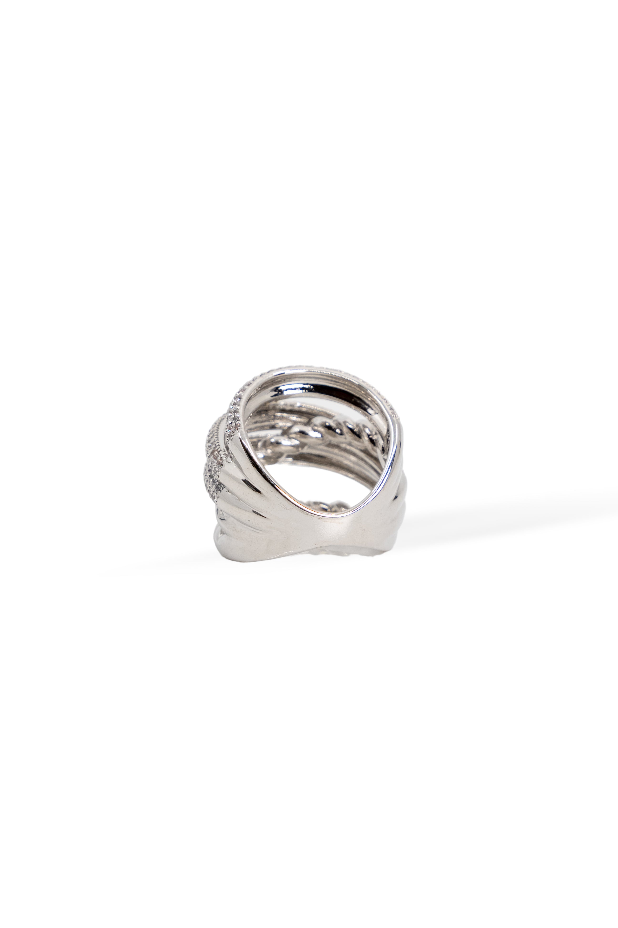 Luxe Twist Pave Ring – Silver Elegance
