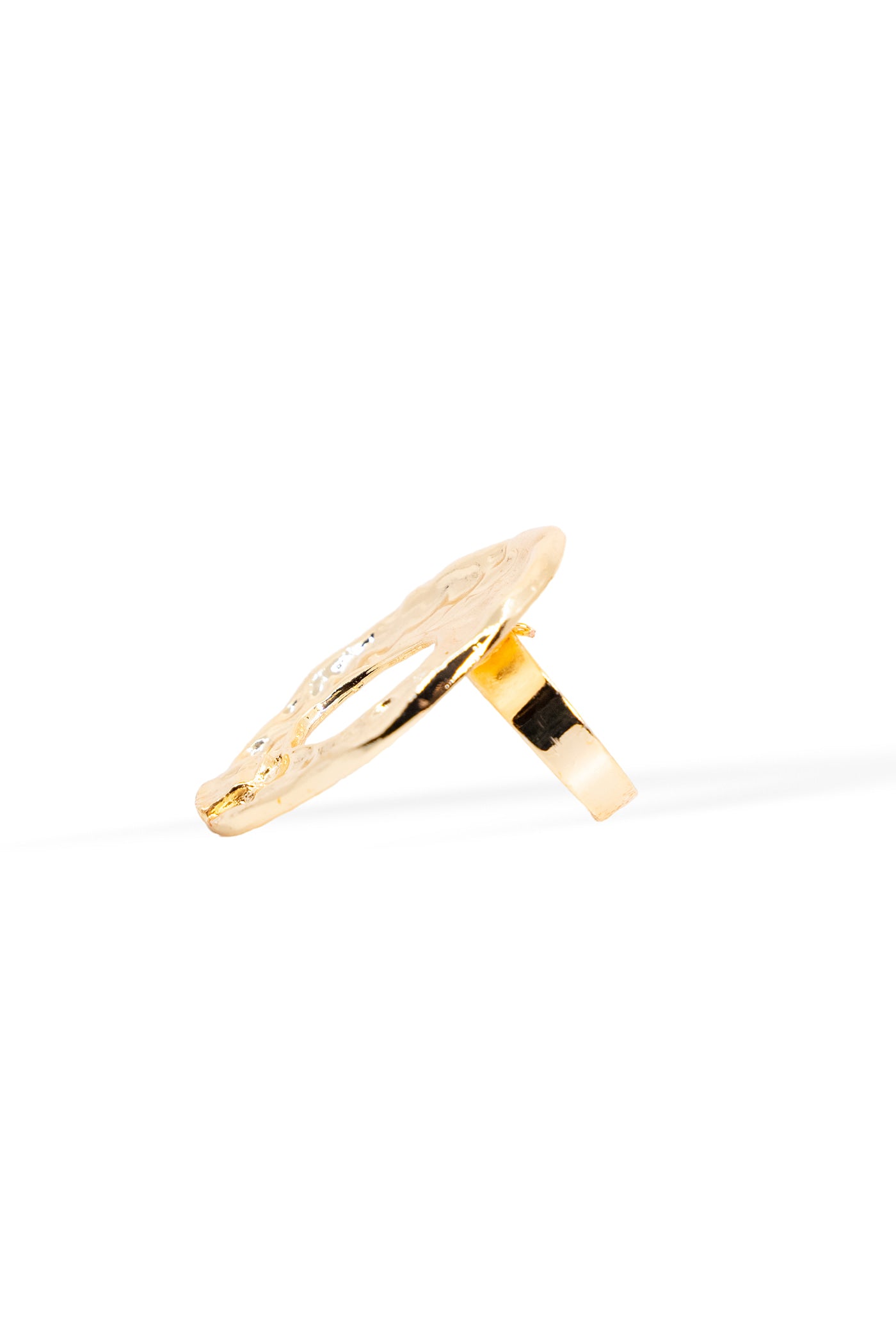 Isola Ring