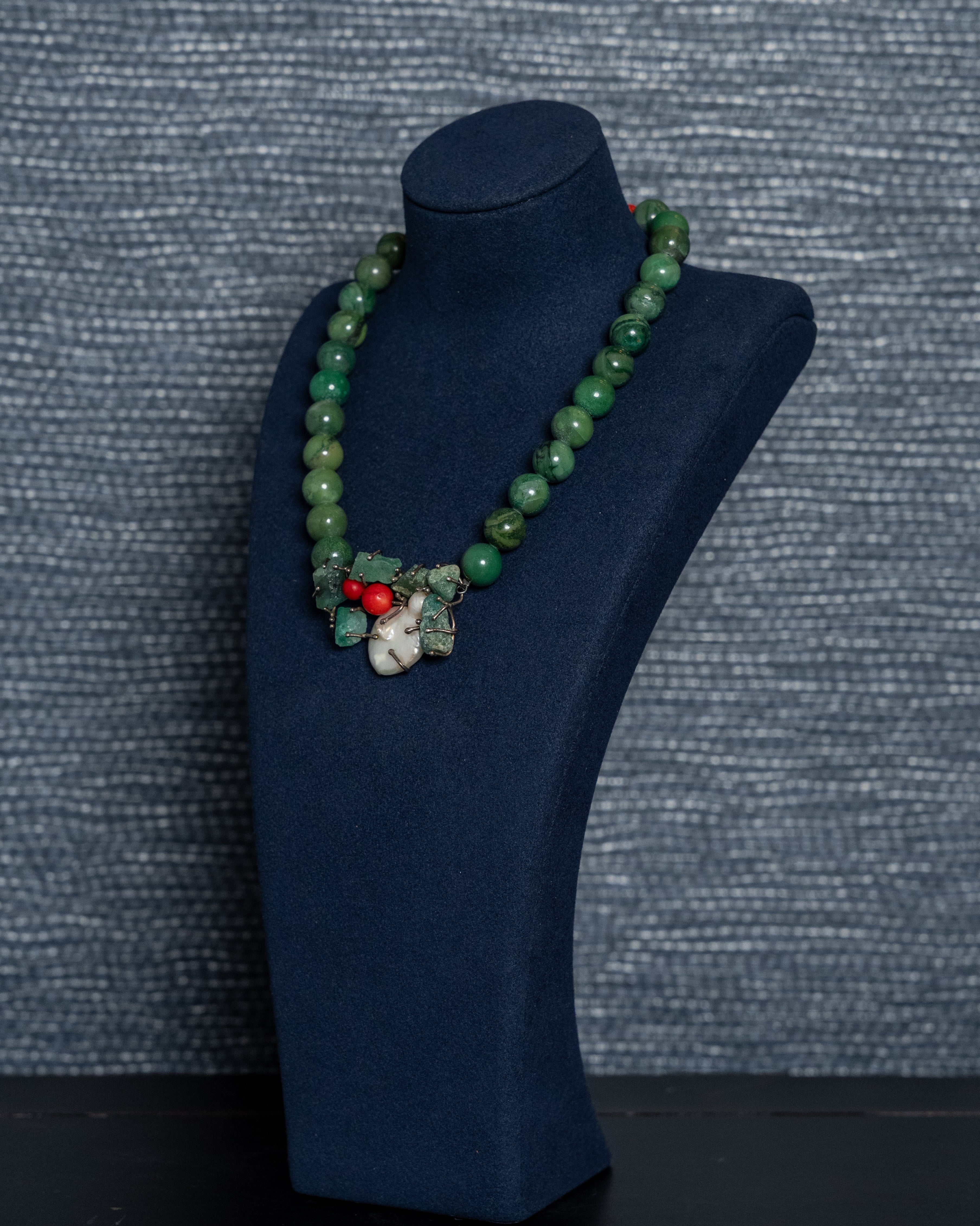 Verdant Jade Harmony Gemstone Emerald Necklace