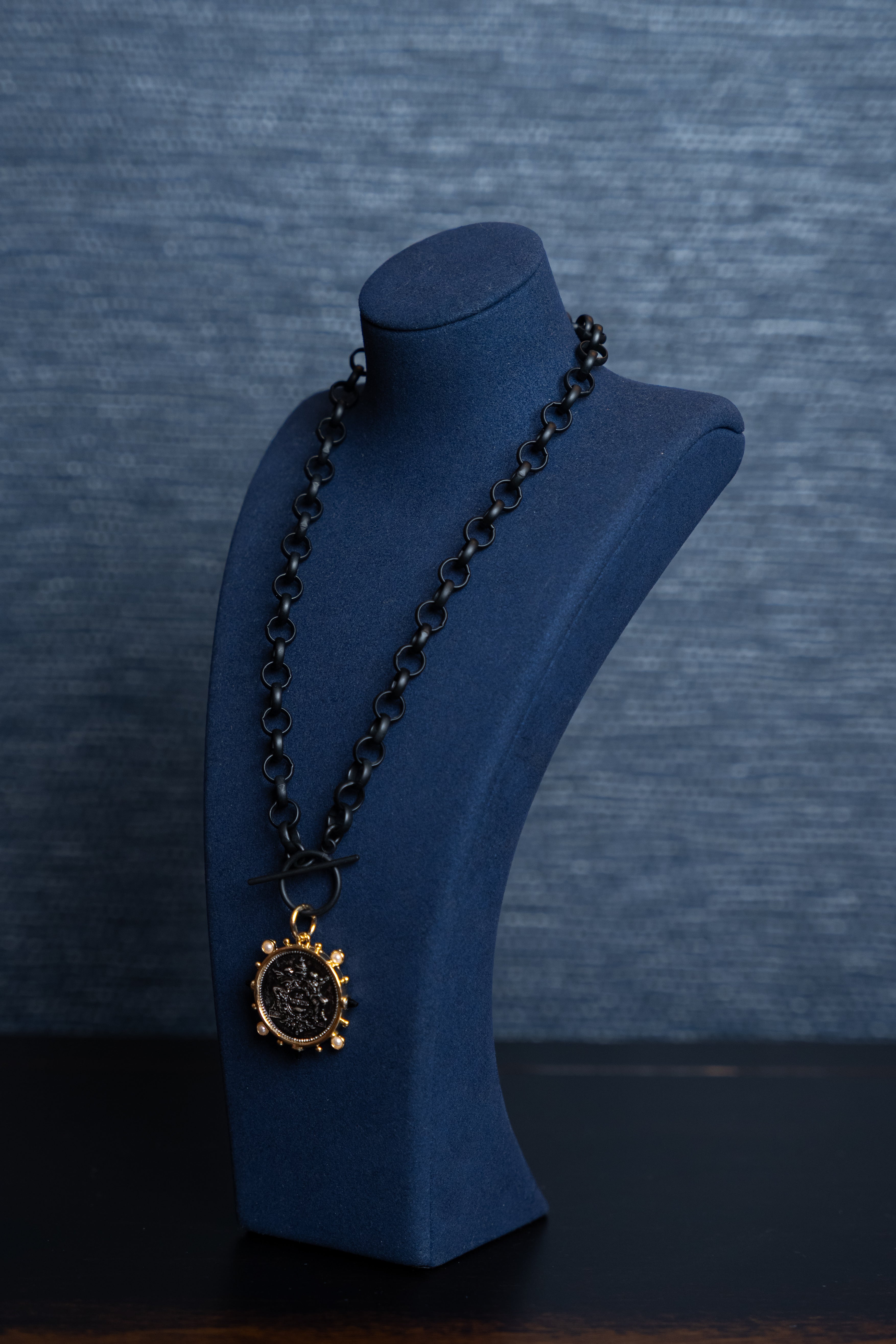 Noir Medallion Necklace