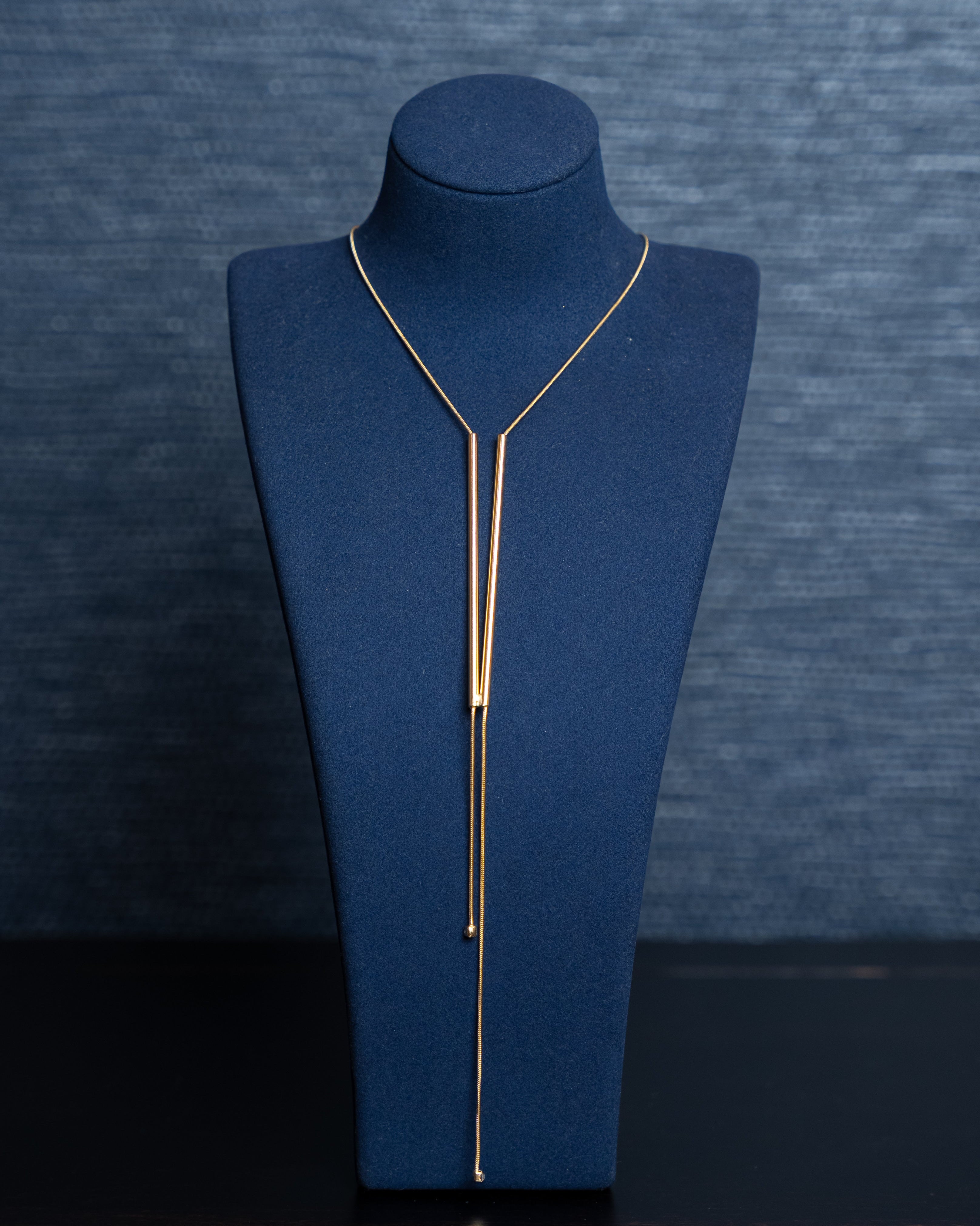 Linear Gold Lariat Necklace