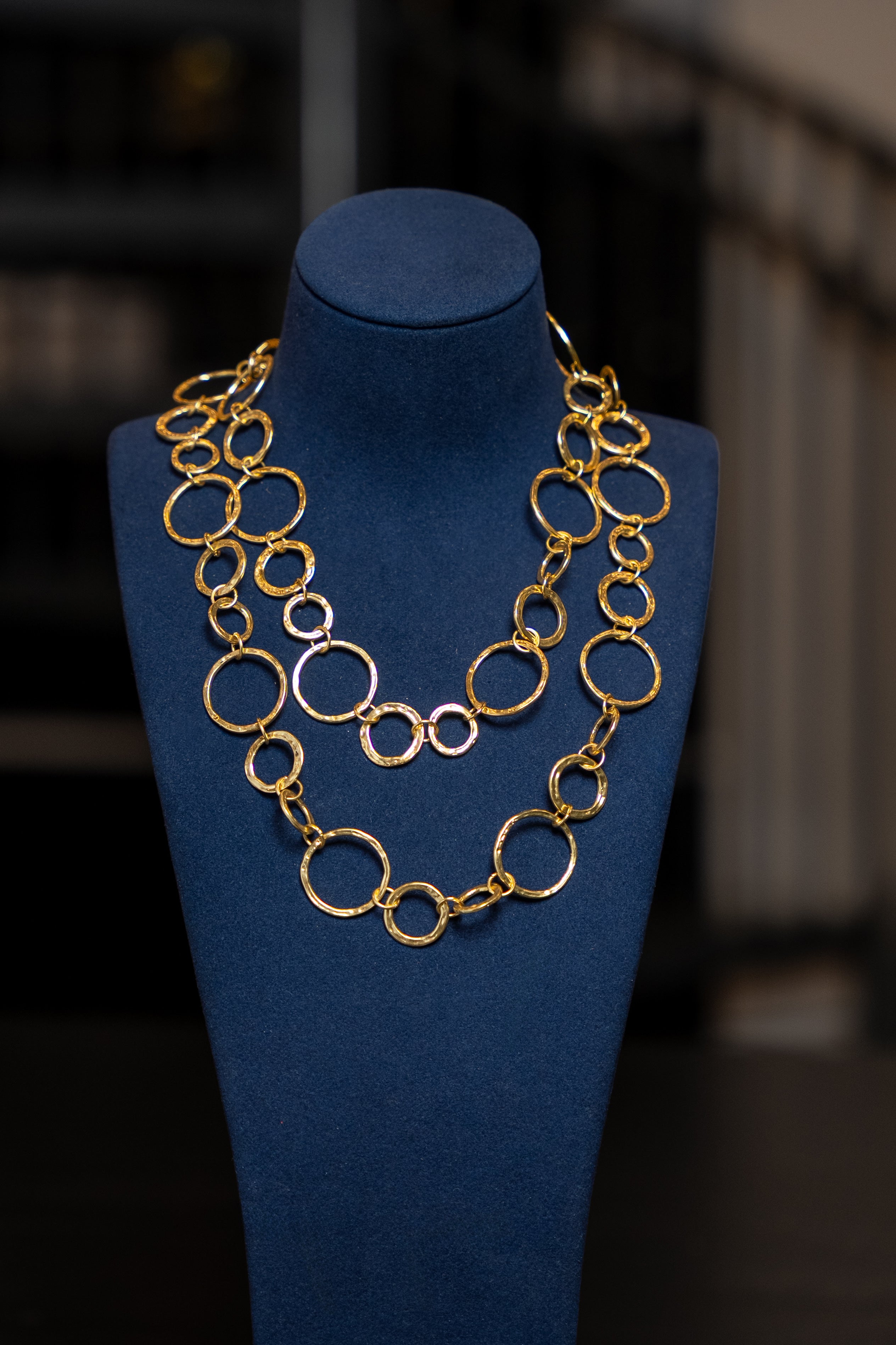 Gold Circle Link Statement Chain