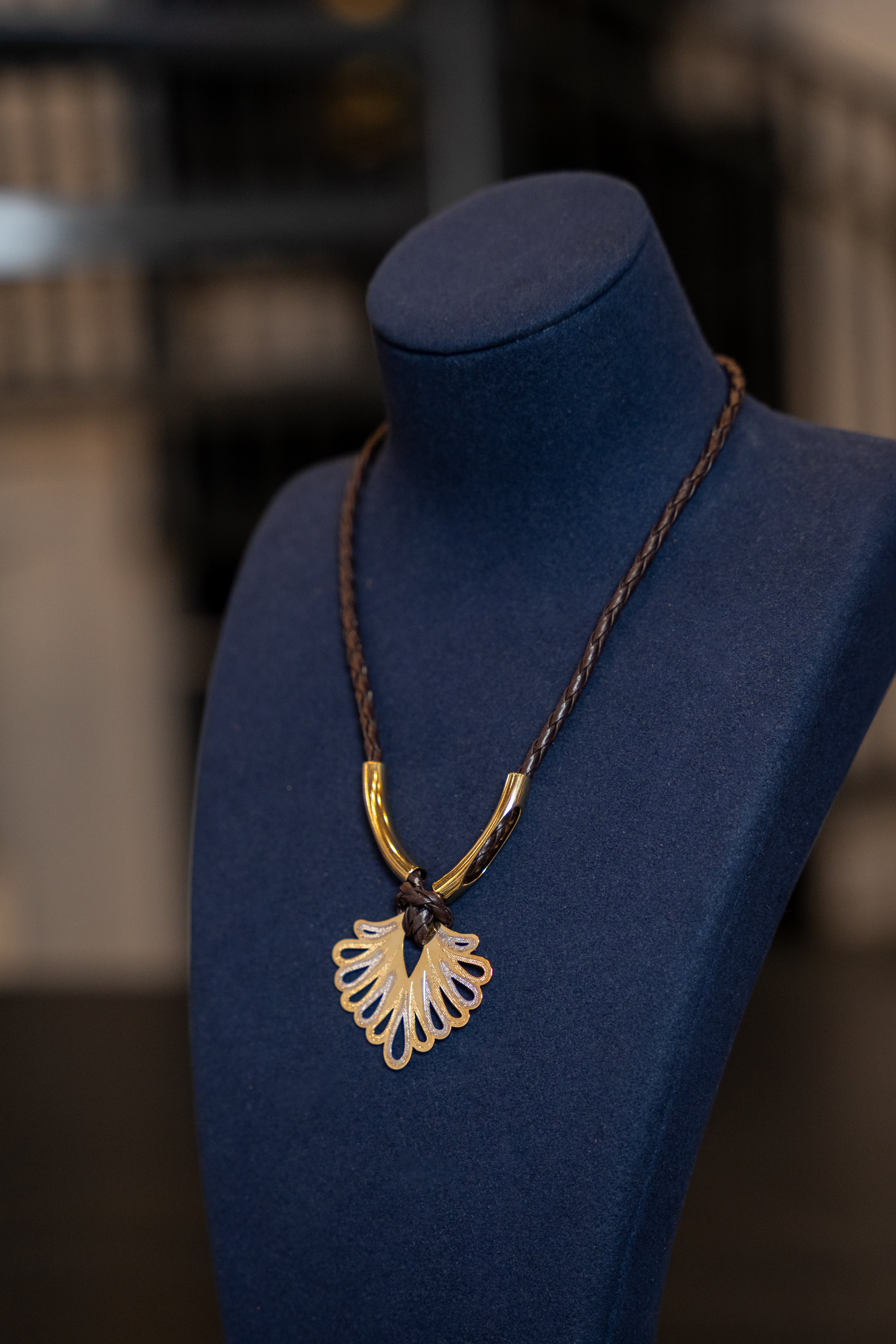 Braided Cord Shell Pendant Necklace