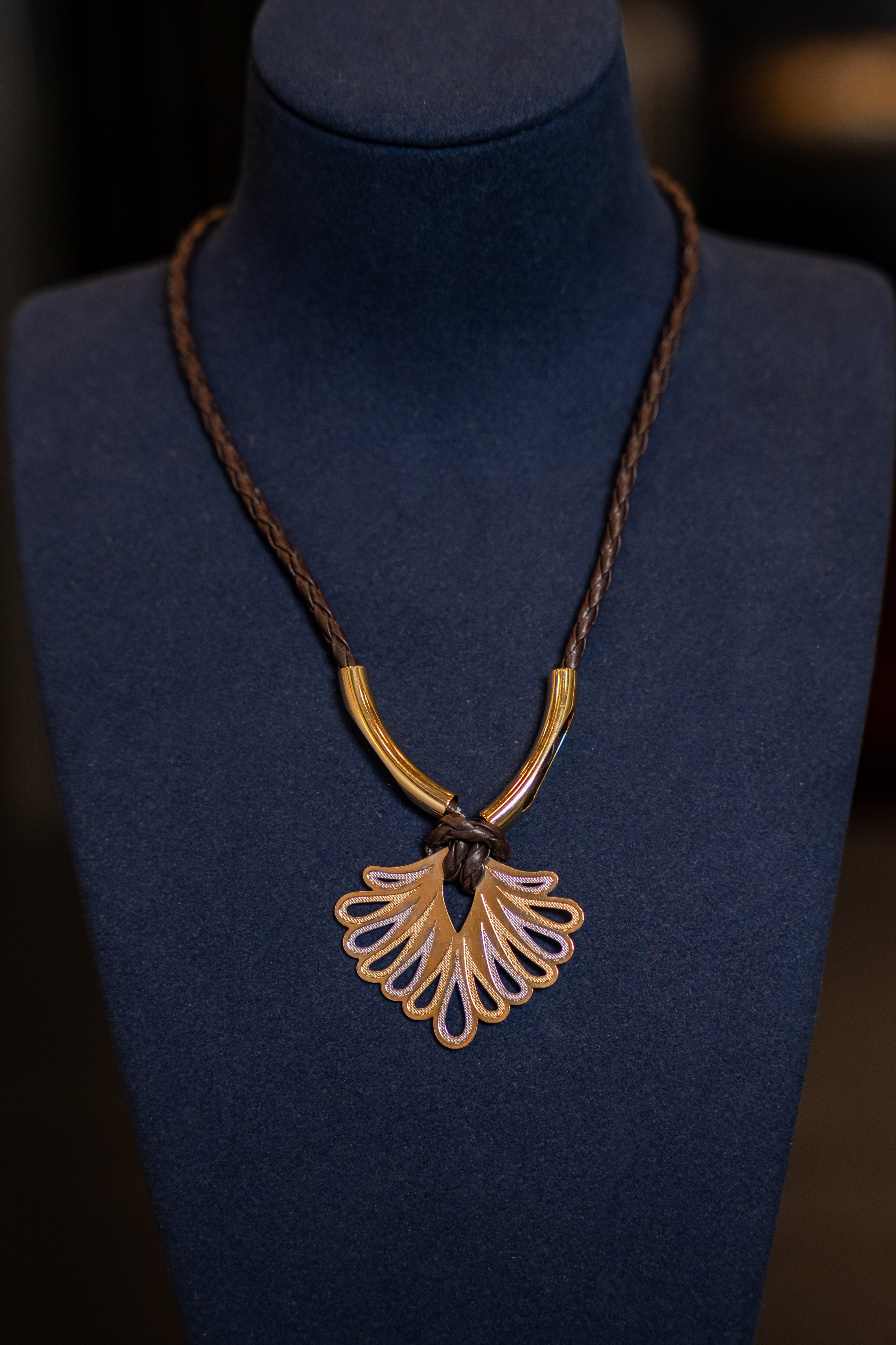 Braided Cord Shell Pendant Necklace