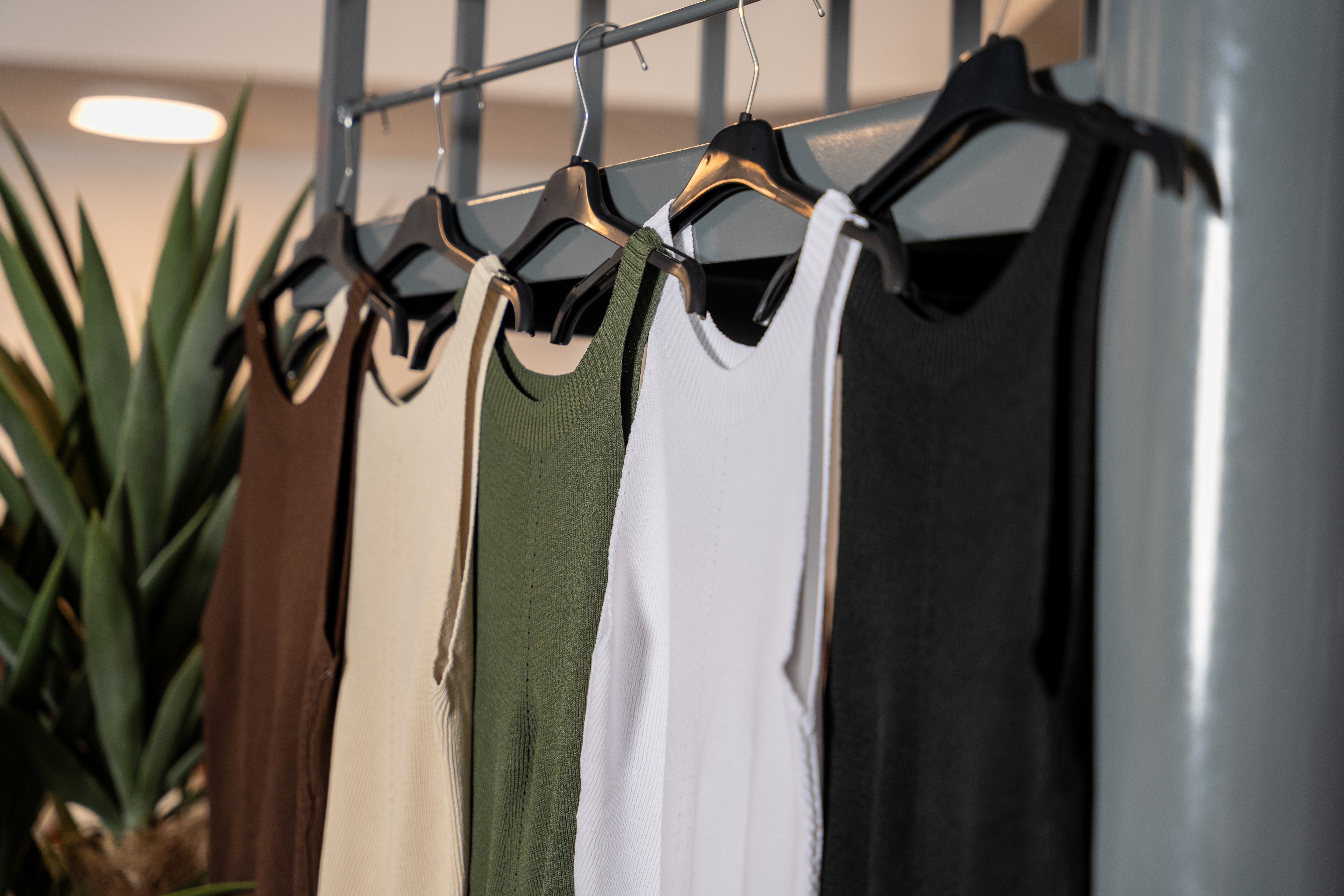 Ribbed Knit Sleeveless Tank