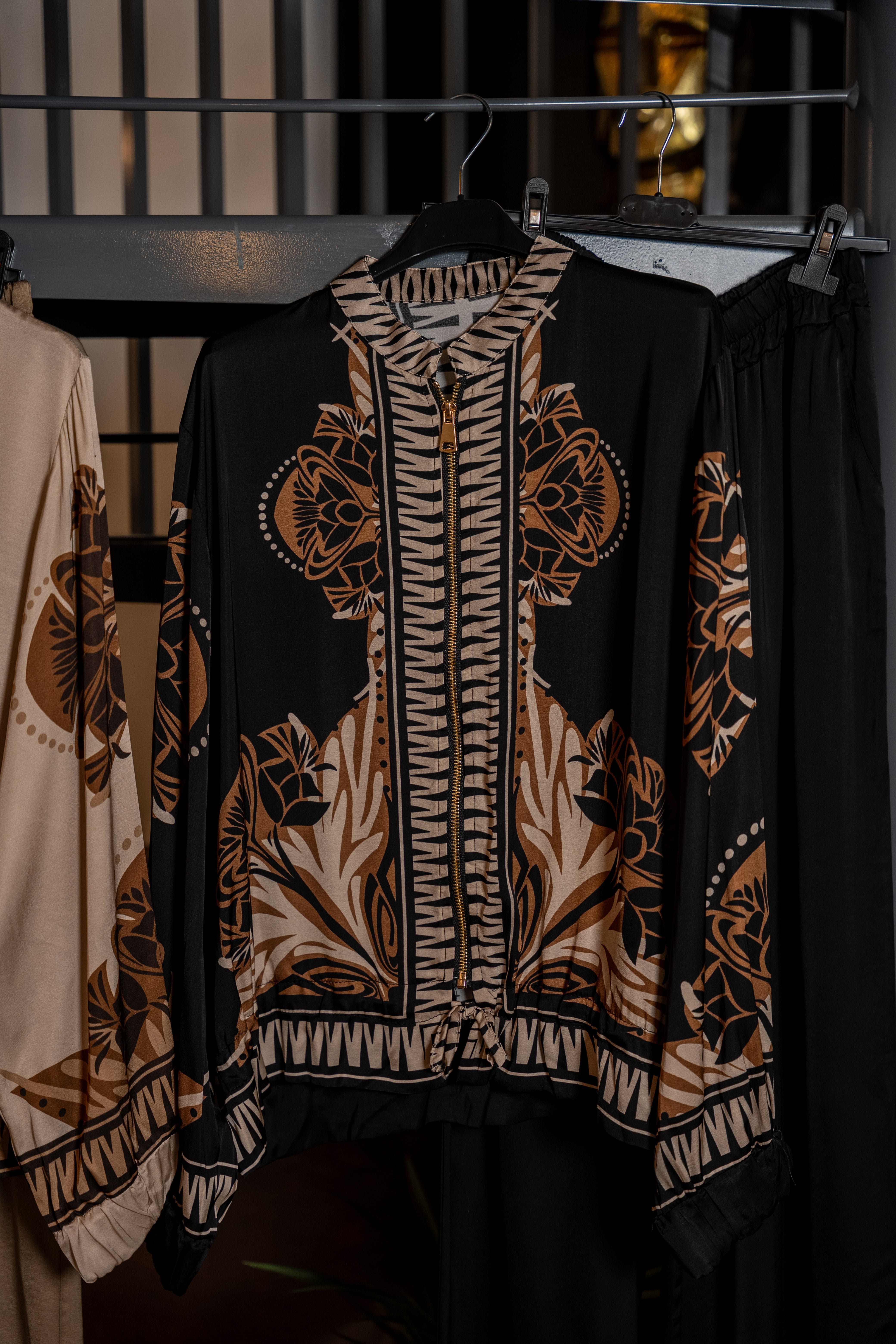 Printed Zip-Front Jacket & Wide-Leg Pant Set