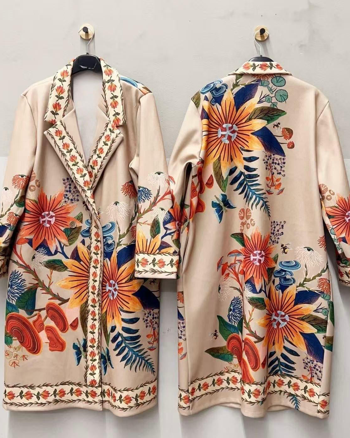 Jardin d’Amour Embroidered Like Coat