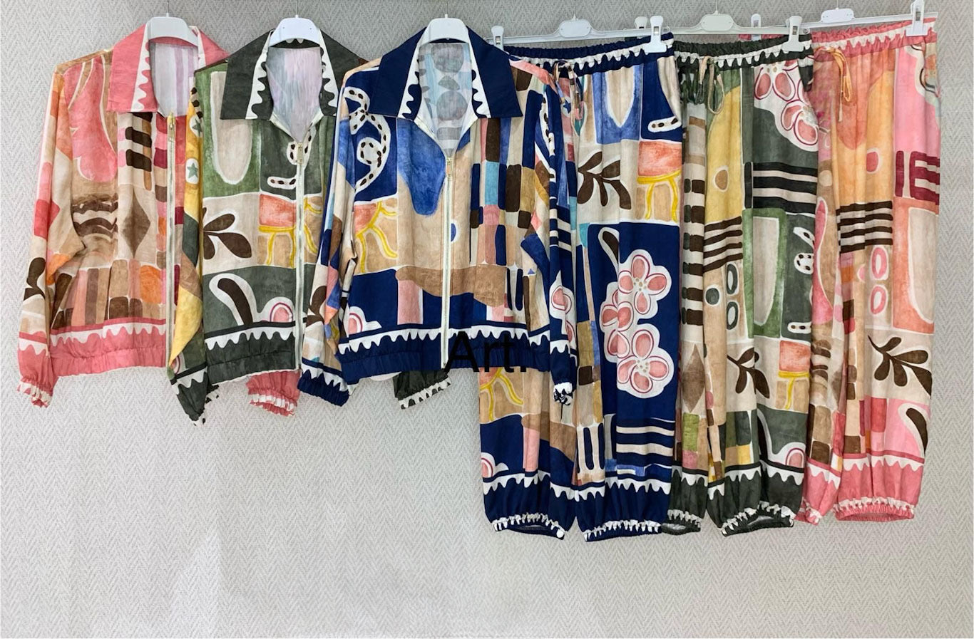 The Artisan Abstract Set