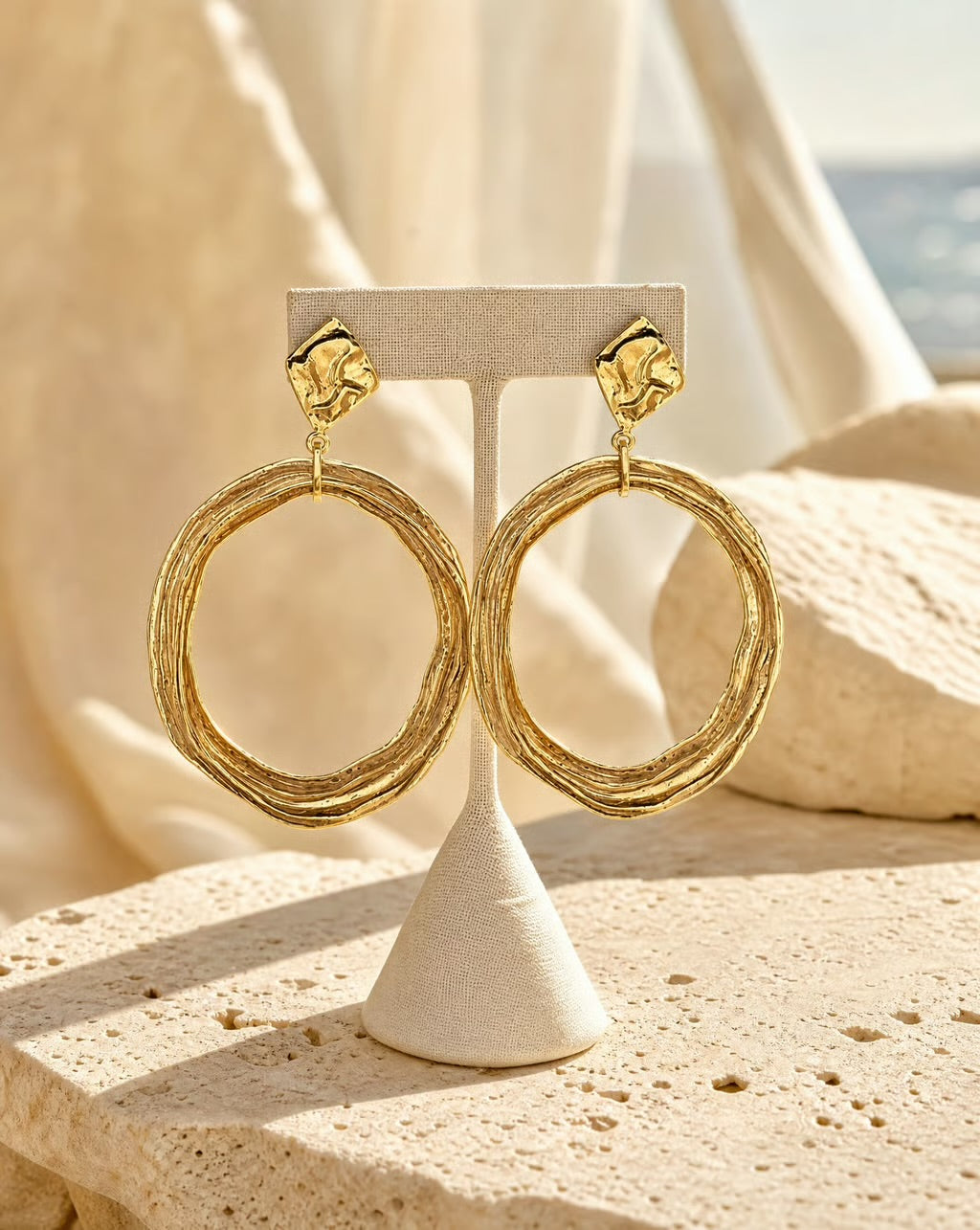 Sole Mio Statement Hoops