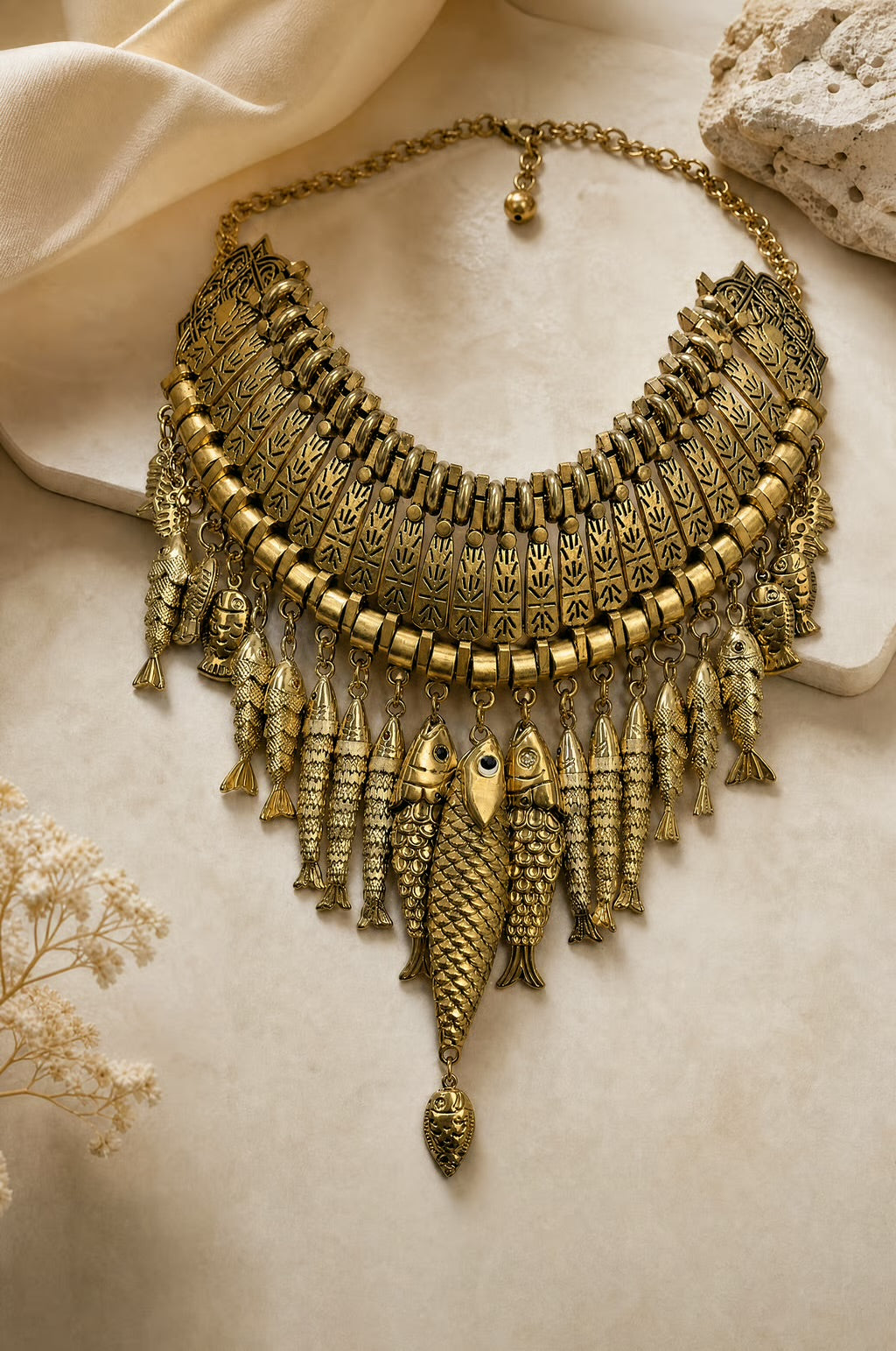 Queen of the Sea Collar Necklace