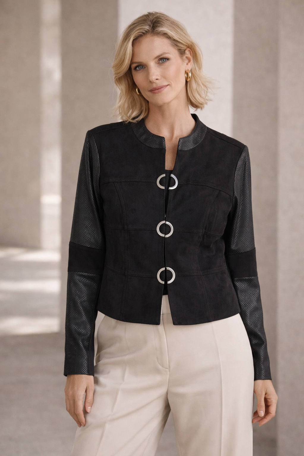 Black Ring-Closure Jacket