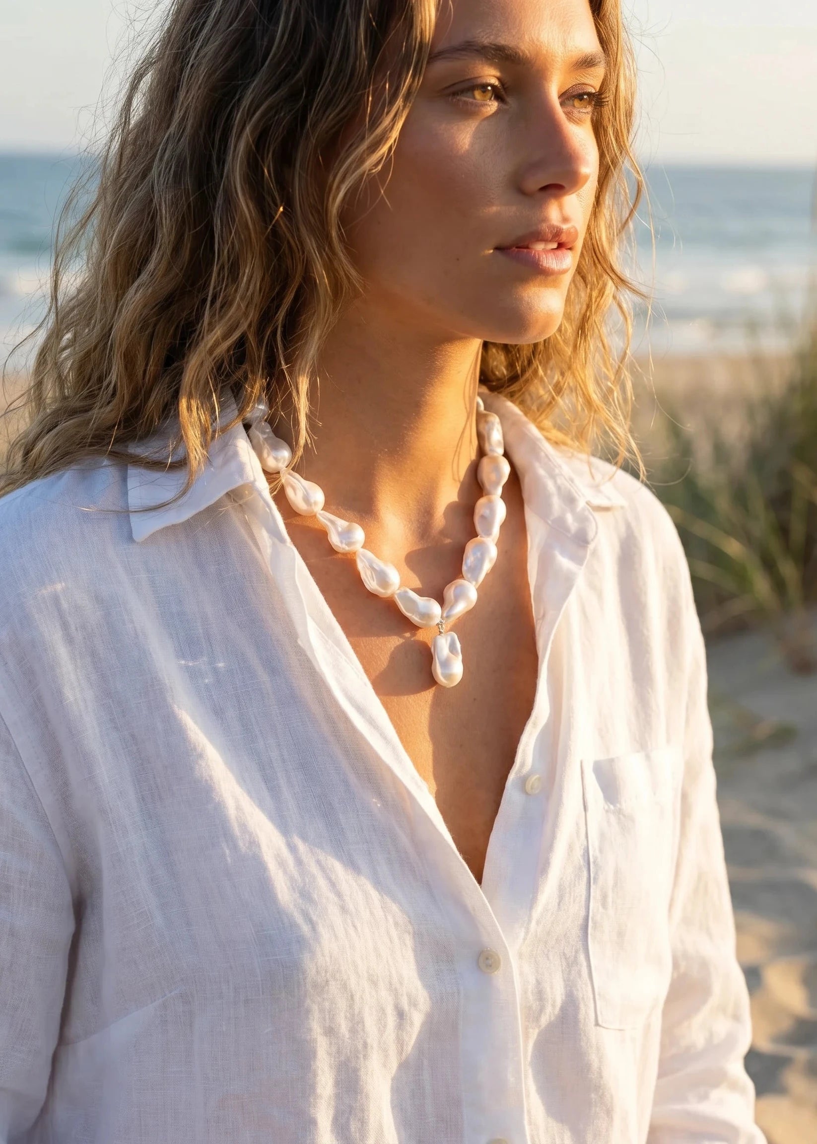 Baroque pearl drop necklace
