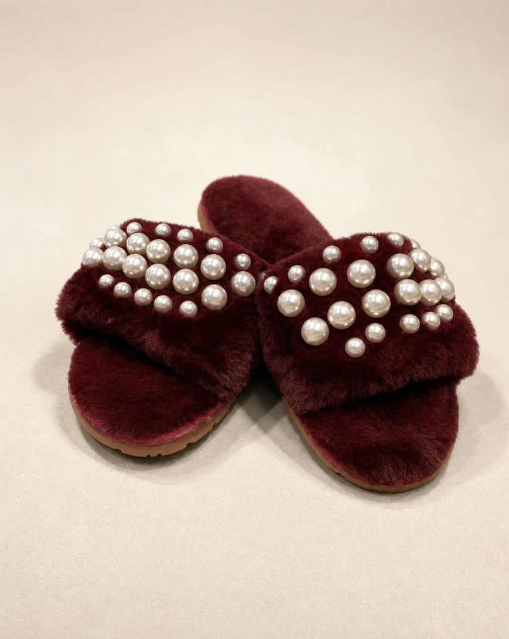 The Pearl Cluster Slipper