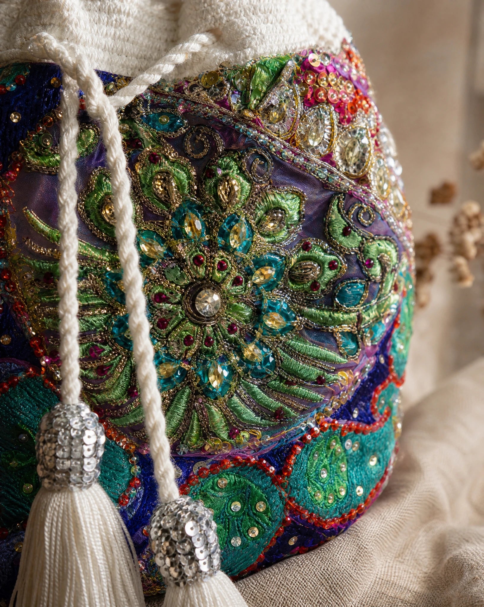 Embroided Bucket Bag-White/Blue Background