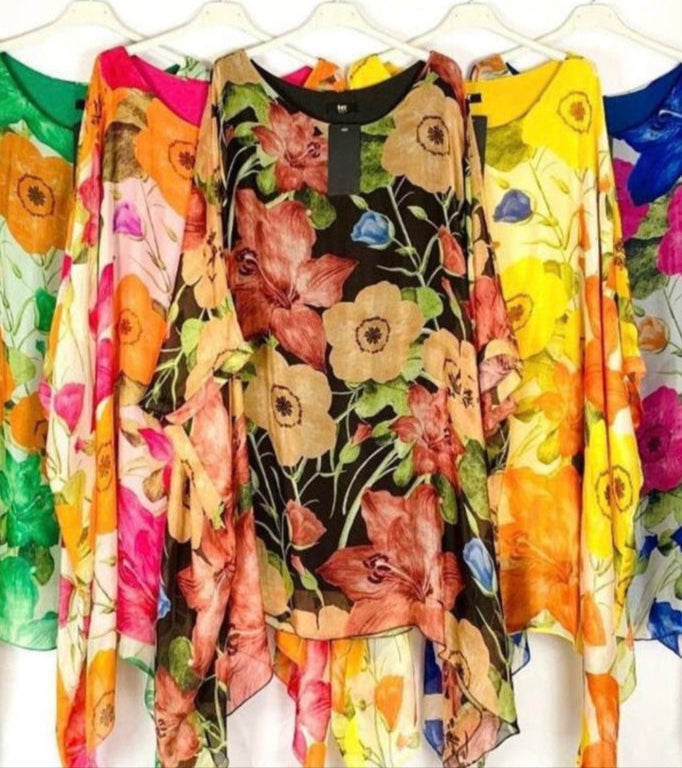 Floral Watercolor Tops – Light, Flowy & Full of Color