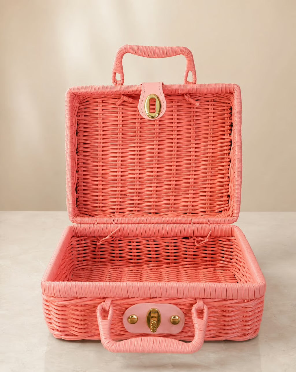 Flamingo Paradise Wicker Vanity Bag
