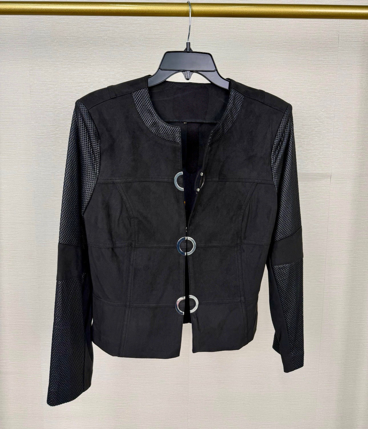 Black Ring-Closure Jacket