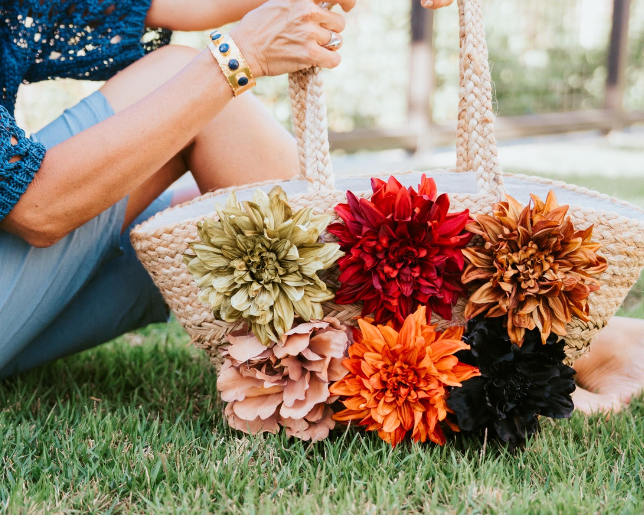 Large Tote with Flowers