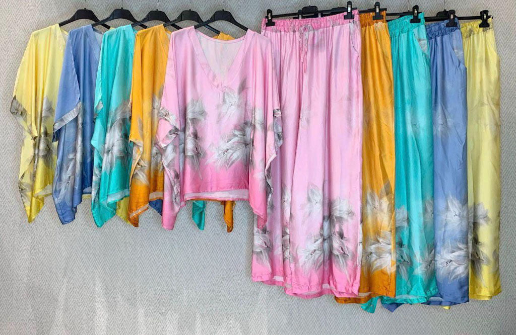 Soft Bloom Lounge Set