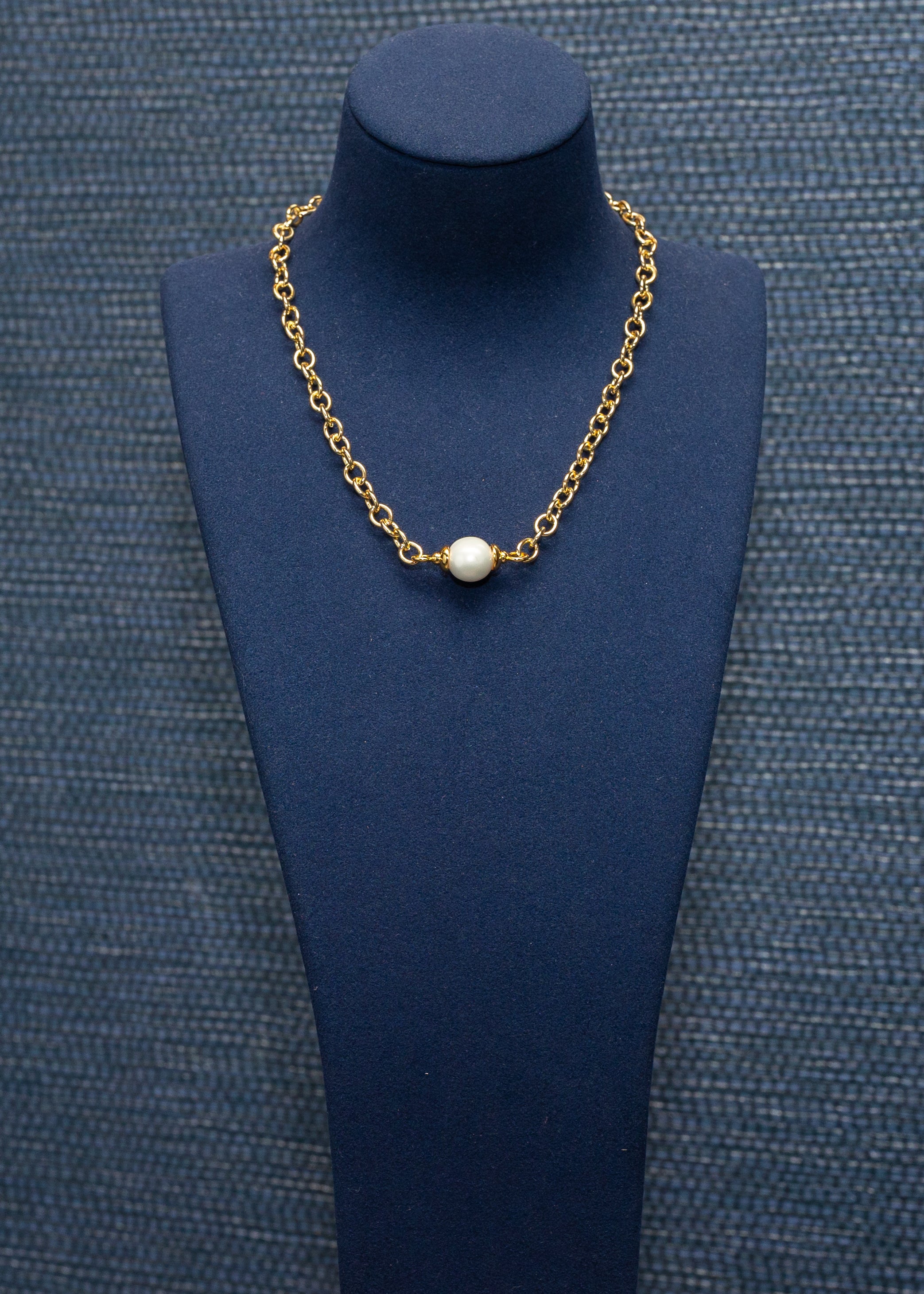 Silver Chain Pearl Accent Necklace