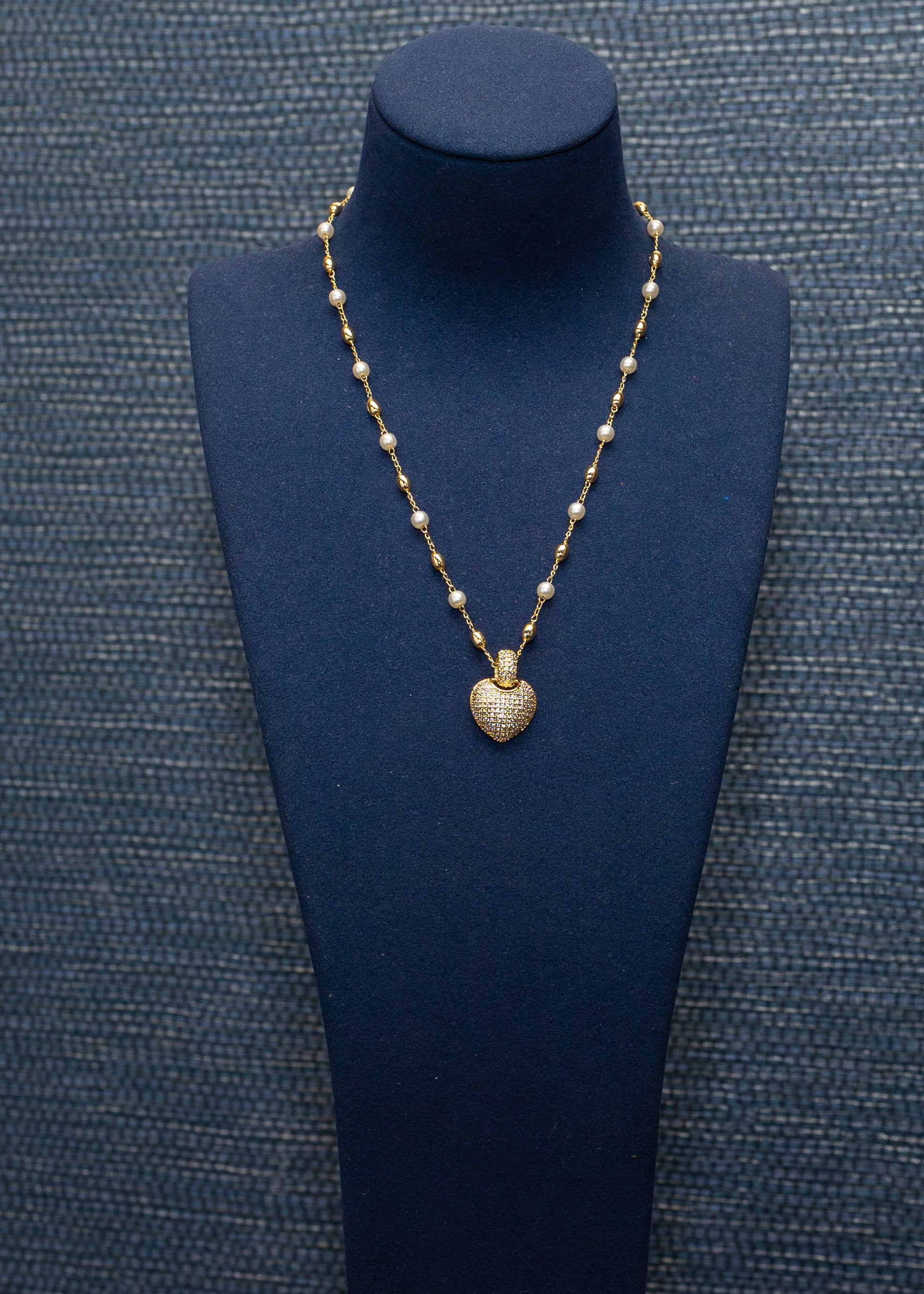 Pavé Heart Pearl Chain Necklace