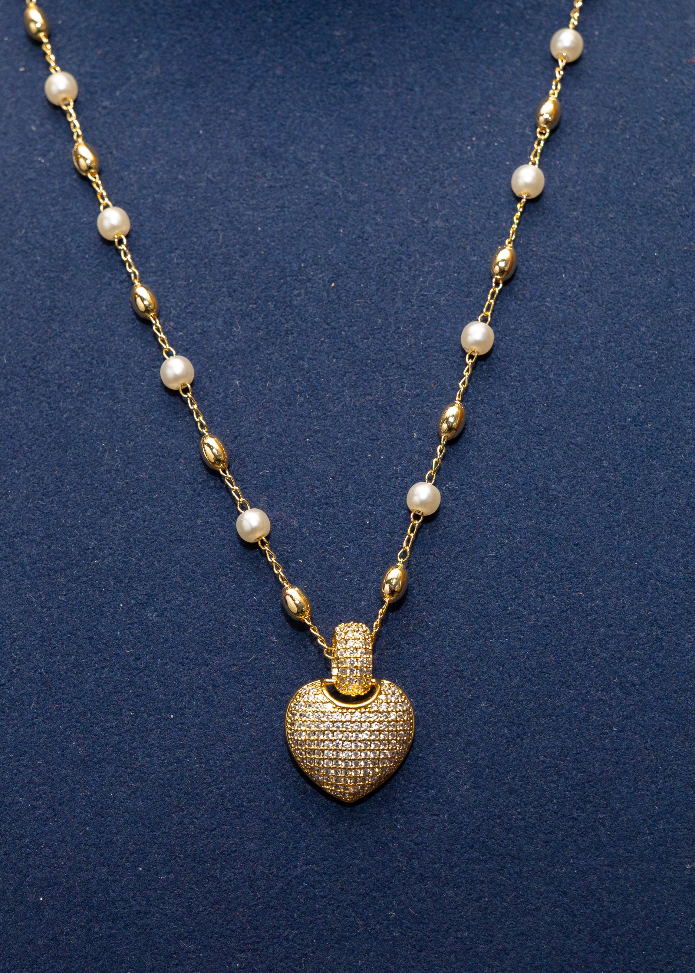 Pavé Heart Pearl Chain Necklace