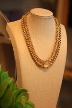 Load image into Gallery viewer, Gold Intricate Chain Necklace
