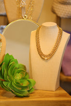 Load image into Gallery viewer, Gold Intricate Chain Necklace
