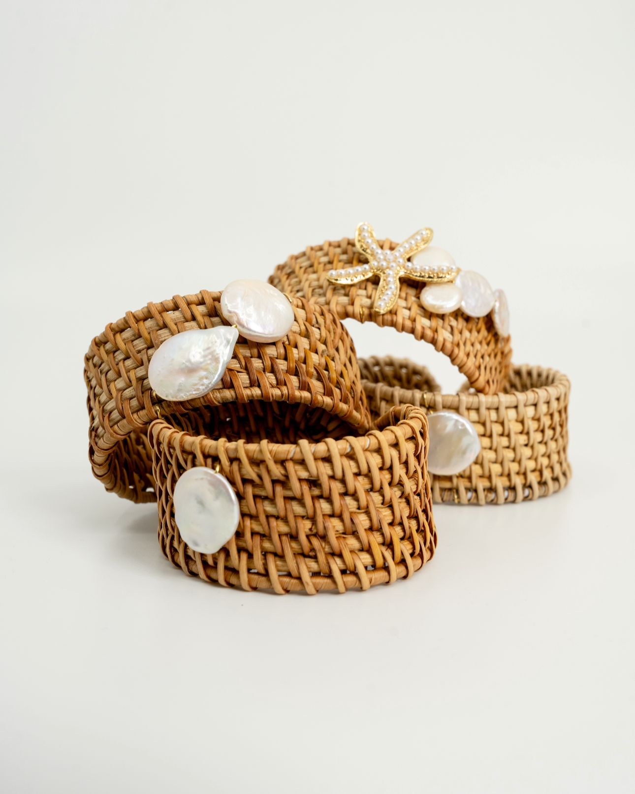 Straw Starfish Coin Pearl Cuff