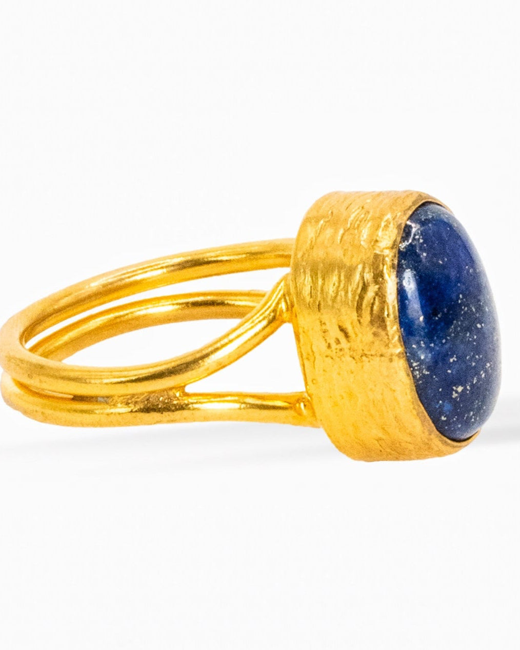 Indigo Cabochon Ring – Gold Double Band Setting