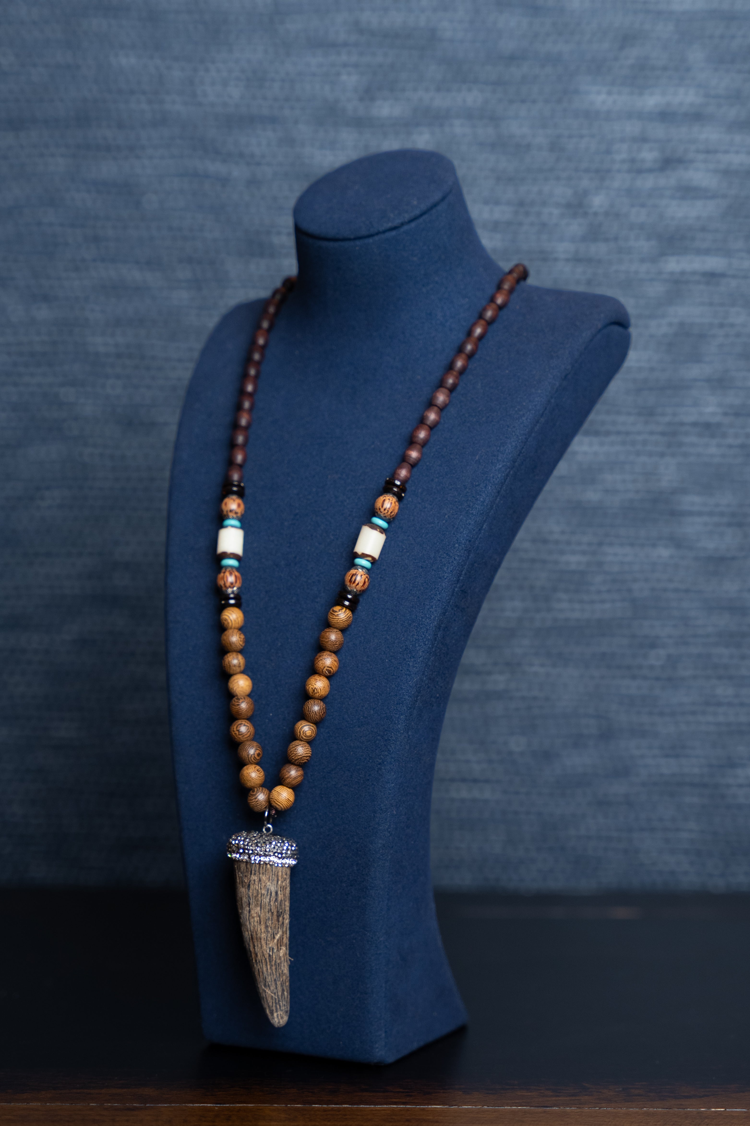 Savannah Horn Pendant Necklace