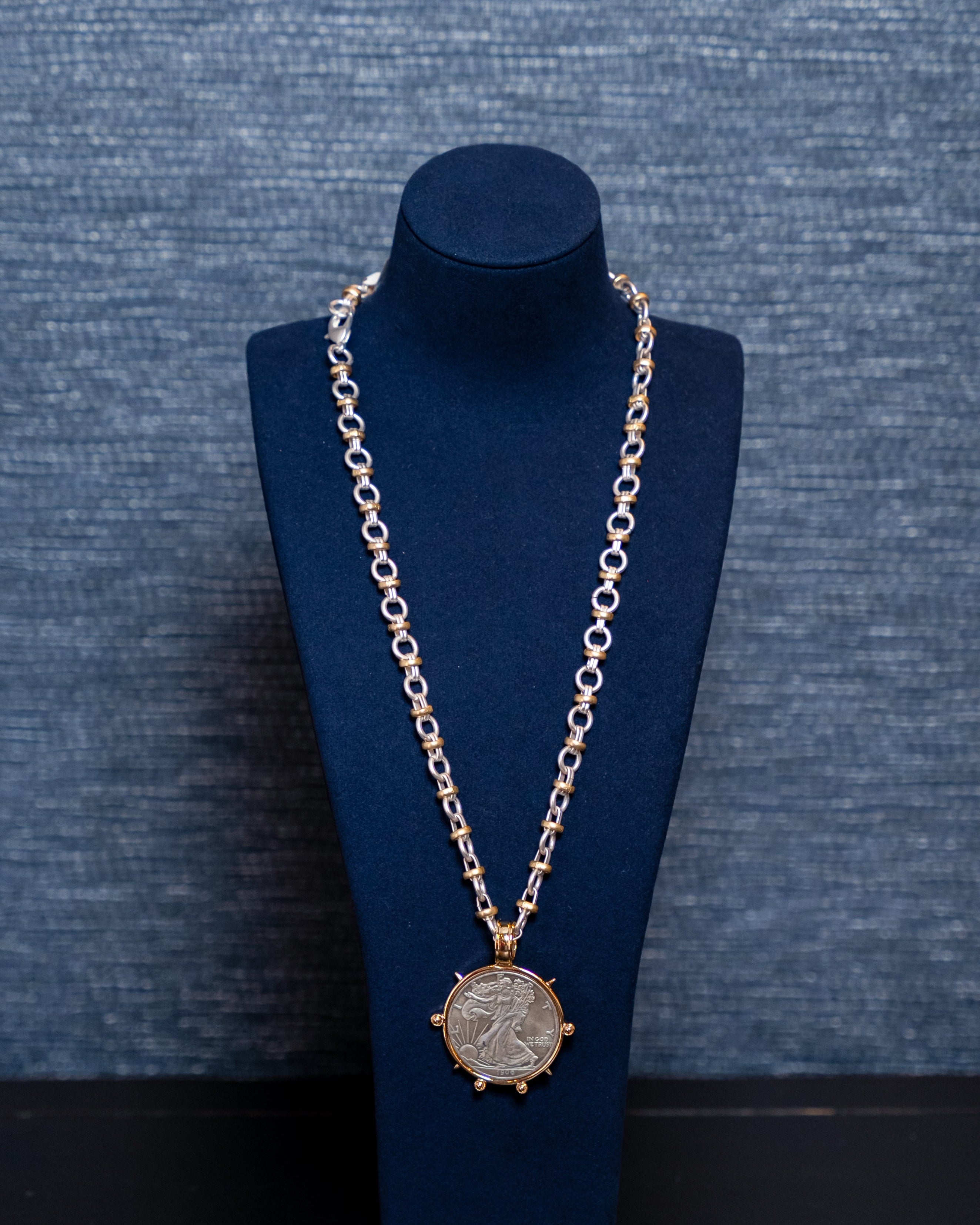 Regal Lady Liberty Medallion Pendant Necklace