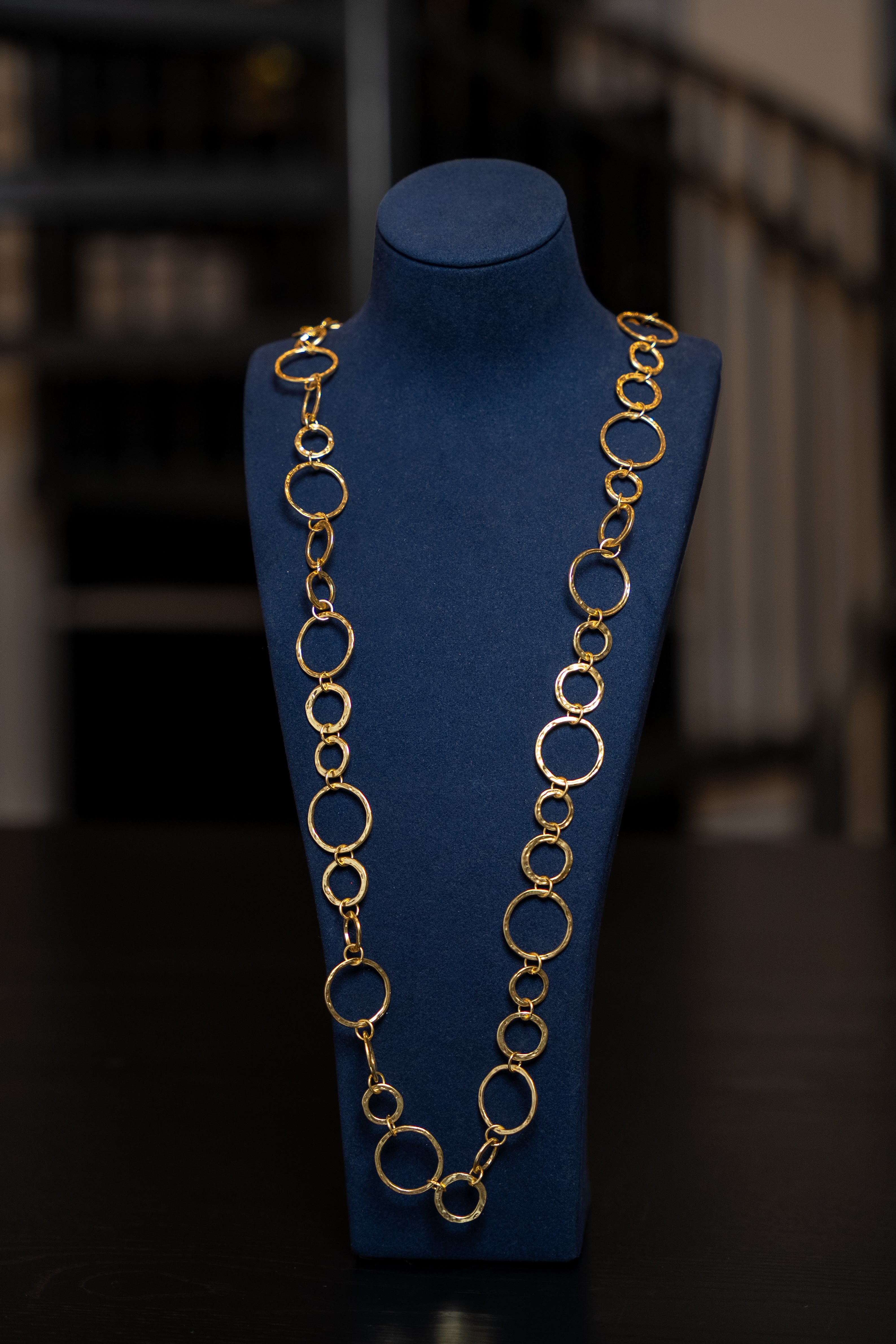 Gold Circle Link Statement Chain