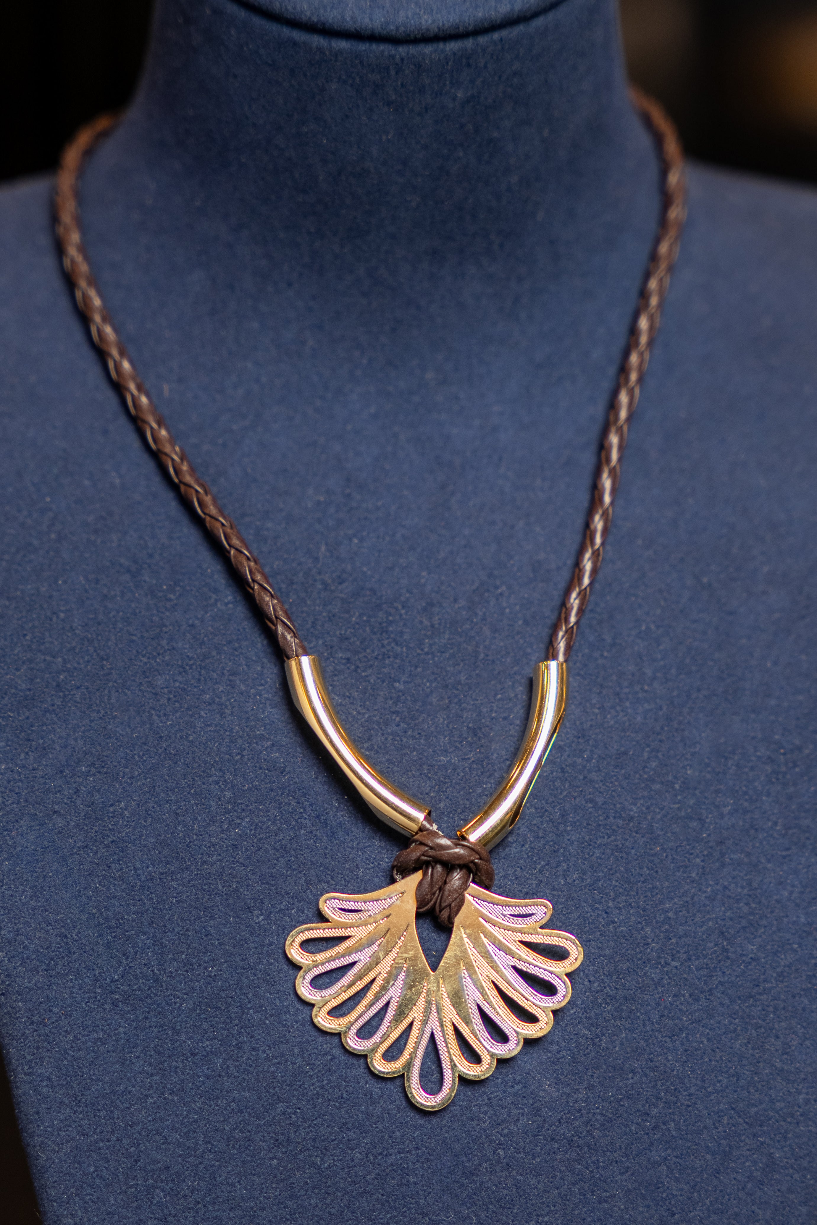 Braided Cord Shell Pendant Necklace