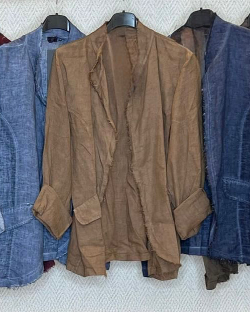 Classic Italian Linen Jacket – Effortless Style, Perfect Fit