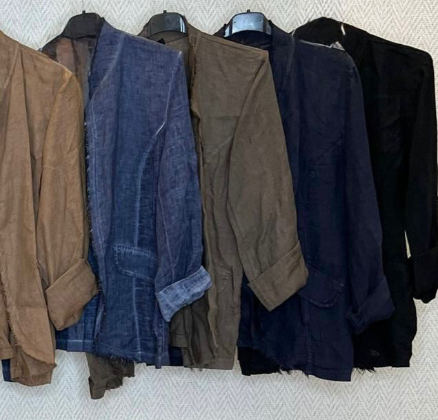 Classic Italian Linen Jacket – Effortless Style, Perfect Fit