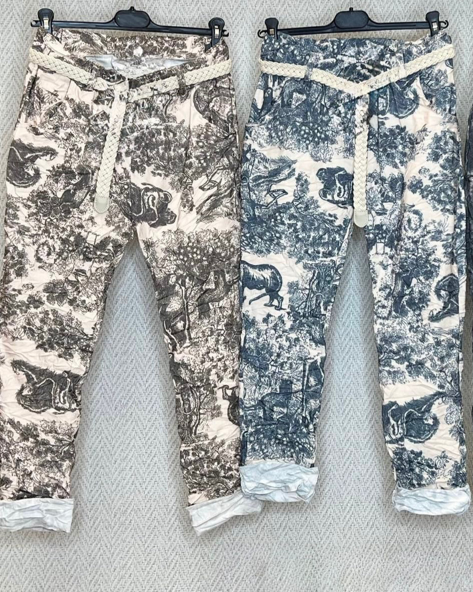 Printed Magic Pants with Belt – Stretchy Comfort & Style