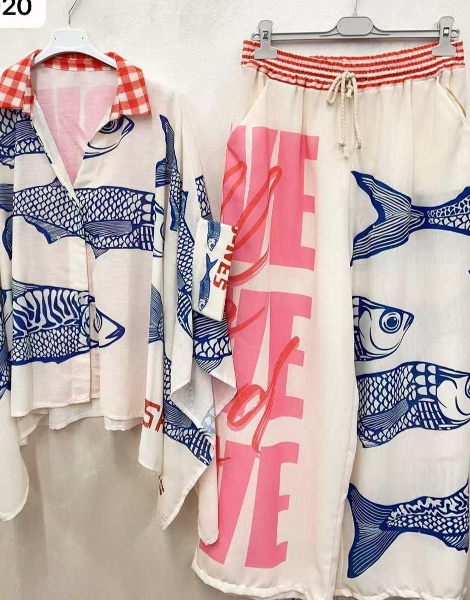 Coastal Catch  Pants – Navy Fish Print