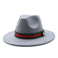 Load image into Gallery viewer, Felt Fedora HAT in Camel
