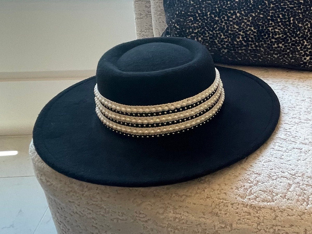 Bolero Black Hat with pearls