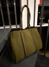 Load image into Gallery viewer, Basil Neoprene Double Rope Bag
